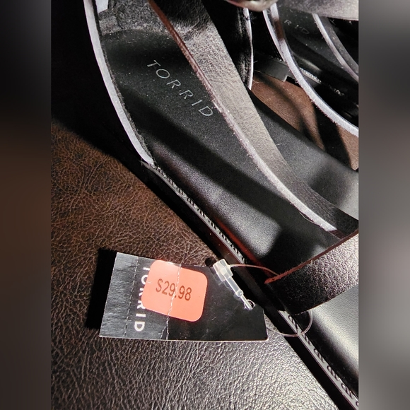 Torrid Black Gladiator Sandals Size 12W - Picture 2 of 5